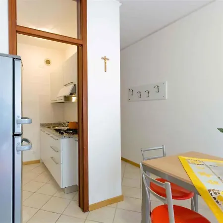 Apartman In 24582 *